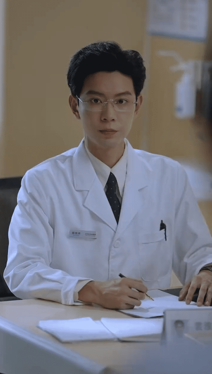 逢于雾起时